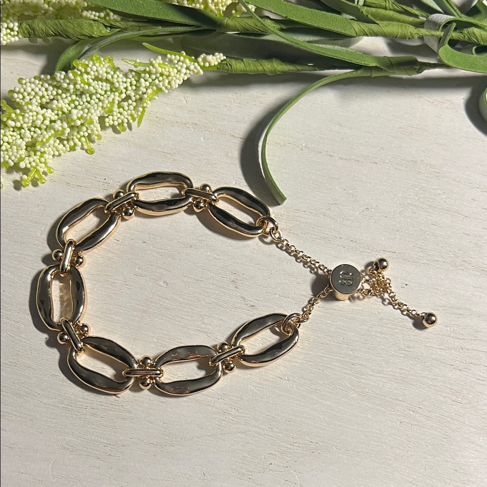 Bomb Party bracelet pulley